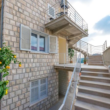 Seagulls Blue Bay Apartments Дубровник Экстерьер фото
